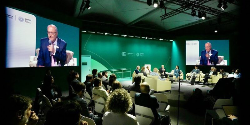 Geraldo Alckmin durante o lançamento da Plataforma de Investimentos Climáticos na COP29, em Baku