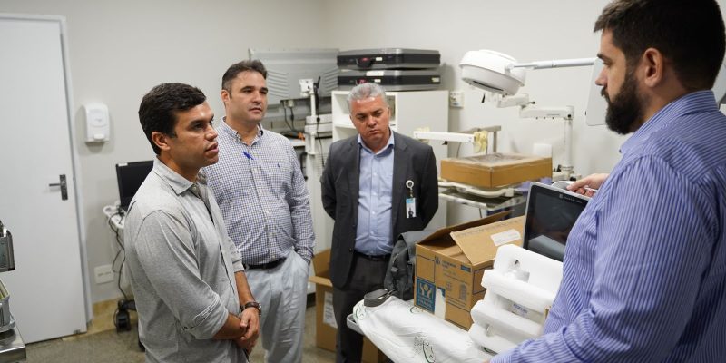 Beto destaca a importância do acolhimento proporcionado pelos profissionais de saúde do Hospital do Pênfigo