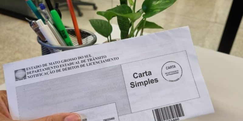 NOTIFICACAO-DEBITOS-LICENCIAMENTO-2024-FOTO-MIRELI-OBANDO-730x480