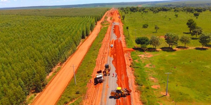Obras-na-rodovia-MS-357-que-liga-Ribas-do-Rio-Pardo-a-Camapua-Foto-Alvaro-Rezende-4-730x480