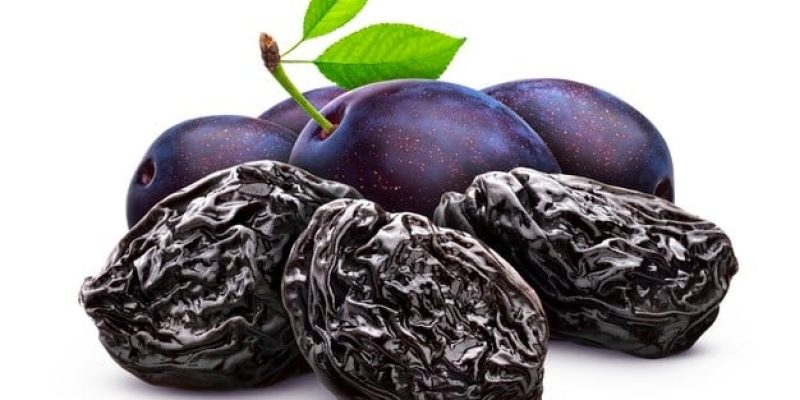 As ameixas secas vêm sendo usadas como remédio natural para problemas digestivos há muitos anos