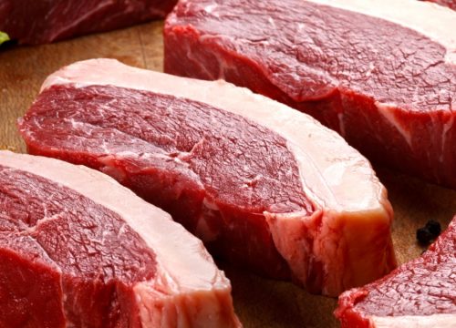 Estimativa da Abiec é que serão exportadas 900 mil toneladas este ano ao país, uma redução de 748 mil toneladas