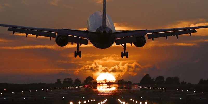 aviao-decolando