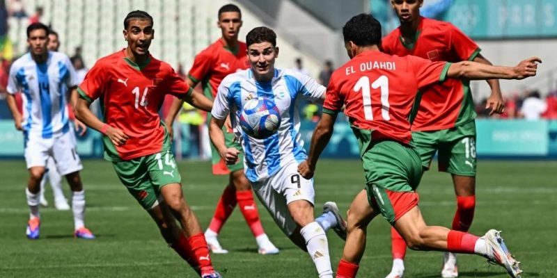 Em jogo polêmico, Argentina é derrotada por Marrocos na estreia das Olimpíadas