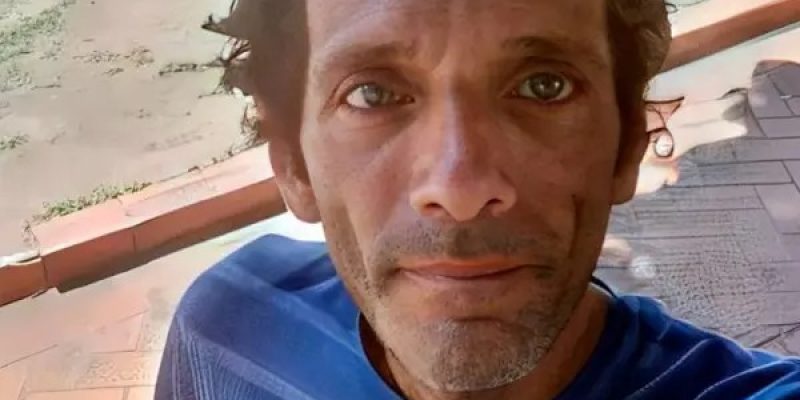 Ex ator da Globo teve vida destruída, virou morador de rua e foi até preso por roubo de um celular – Reprodução