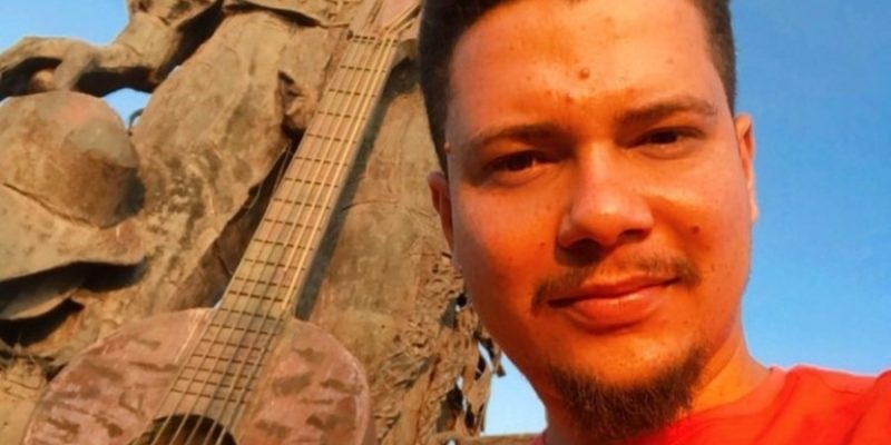 O cantor Benício, da dupla com Hermes (Reprodução/Instagram)