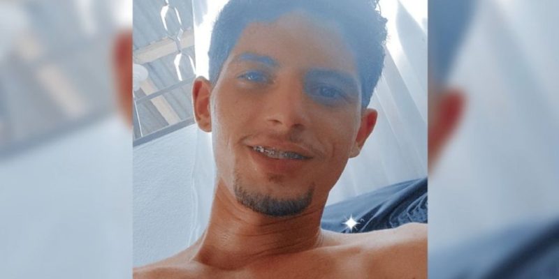Vitor Hugo Branquinho Camargo,  foi morto por arma de fogo