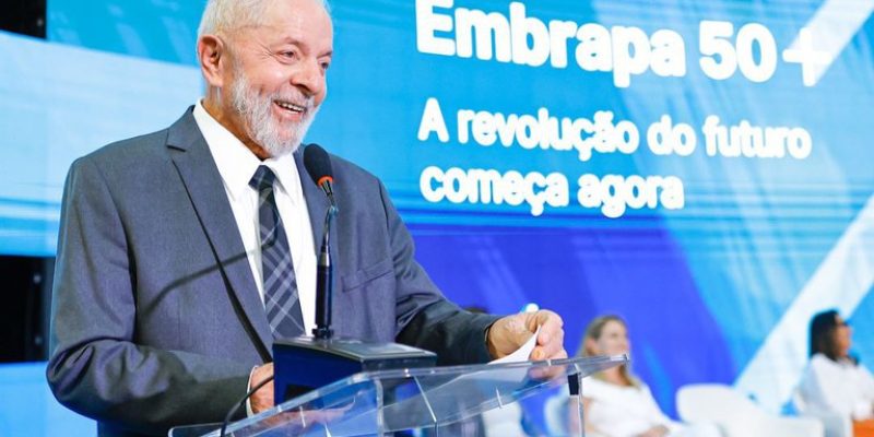 Lula, na comemoração, associou a alta tecnologia da Embrapa à luta contra a fome - Imagem - Ricardo Stuckert/PR