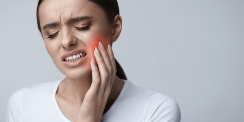 A condição de ranger os dentes afeta uma parte significativa da população e, muitas vezes, passa despercebida