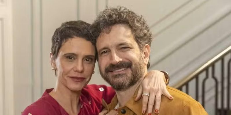 Estéban, personagem de Caco Ciocler, vai se envolver com Celina; saiba mais! — Foto: Globo/Léo Rosário