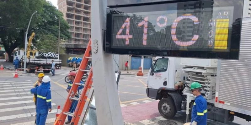 O calor começa a dar trégua no fim de semana, mas o Inmet emitiu alerta de “perigo potencial” para tempestade em sete estados e no DF