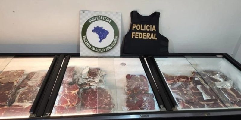 Na ação, foram fiscalizados dois estabelecimentos que comercializam carnes