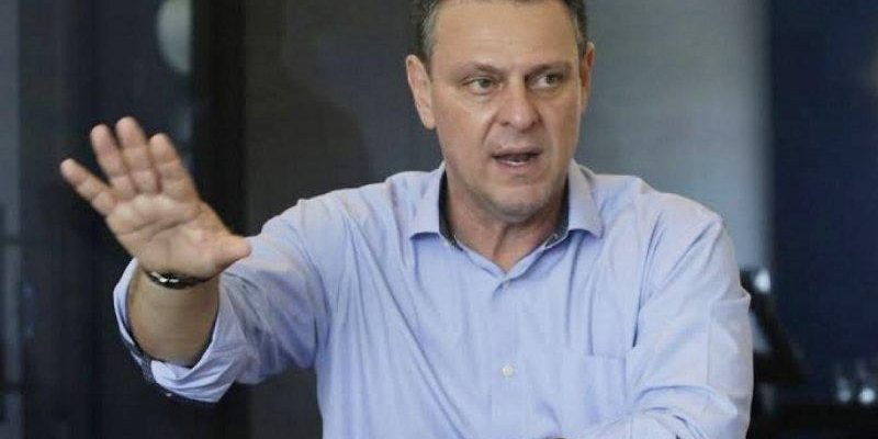 Por fim, o ministro disse crer que as empresas francesas “vão repensar o que estão falando da produção brasileira”.