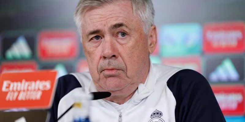 Carlo Ancelotti concede entrevista coletiva nesta terça-feira Foto: Zipi / EFE