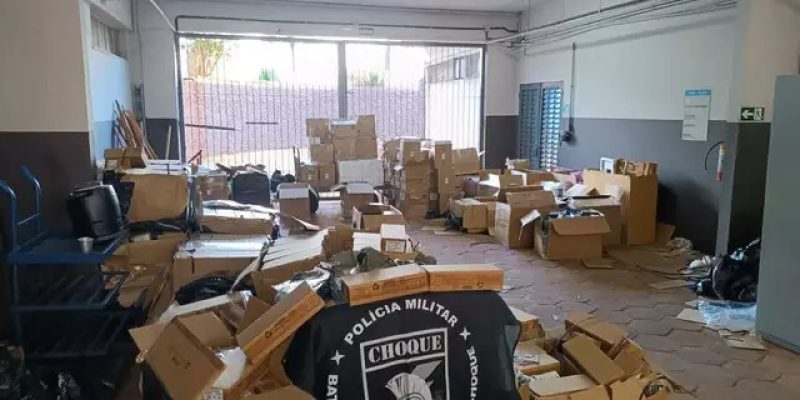 Produtos foram apreendidos por equipes do Batalhão de Choque (Foto: divulgação / Batalhão de Choque)