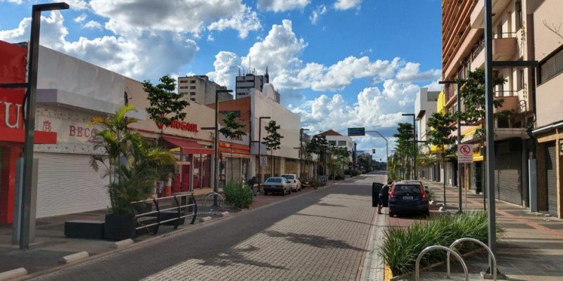Rua 14 de Julho, em Campo Grande (MS) — Foto: Huanderson Merlotti