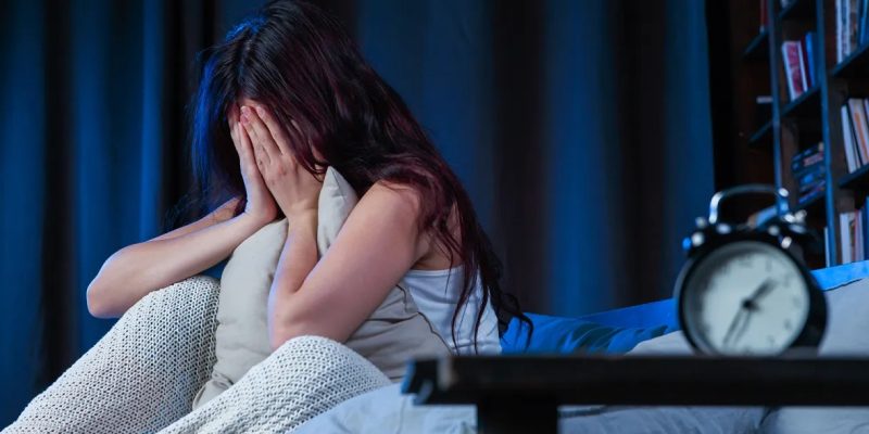 Chás pode ajudar no sono, mas não devem ser tomados muito perto da hora de dormir