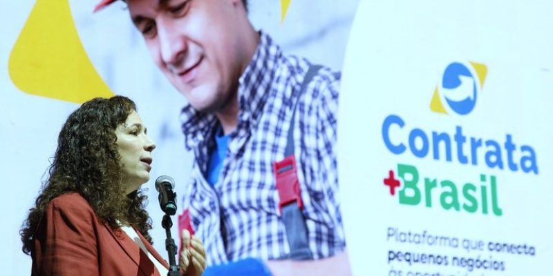 Esther Dweck apresenta o Contrata+Brasil, plataforma que facilita o acesso de pequenos negócios às compras públicas