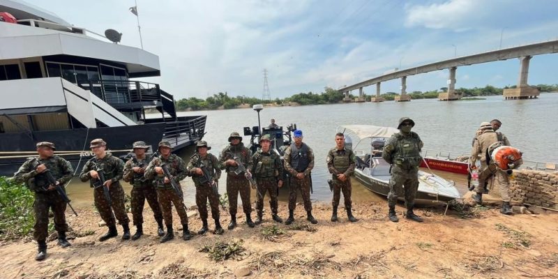 Militares que participam da Operação Ágata Fronteira Oeste II (Foto: Divulgação/CMO)