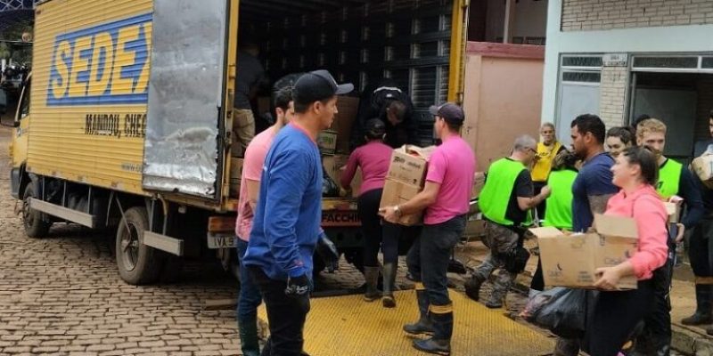 Correios irão doar itens de vestuário e utensílios domésticos aos atingidos pelas chuvas
