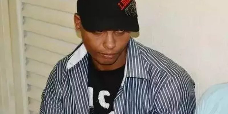 Bombeiros foram chamados e levaram o homem até o Hospital Regional, onde morreu no Pronto-Socorro