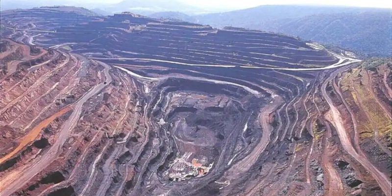 O minério de ferro está entre as commodities mais vulneráveis aos riscos de desaceleração da China