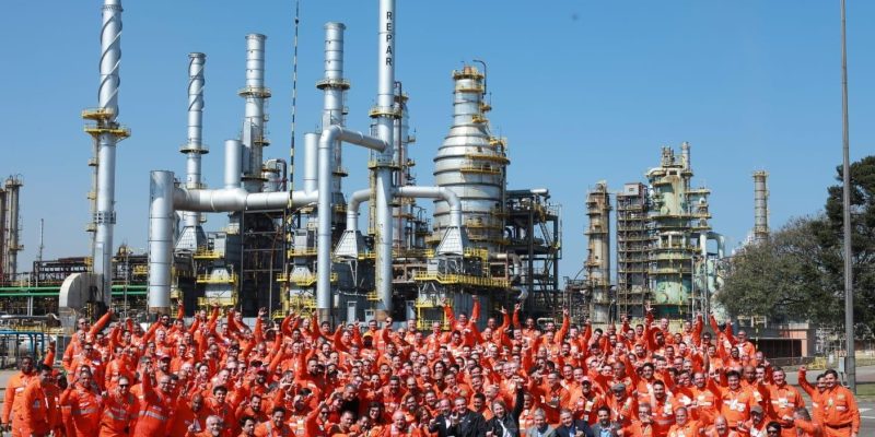 Trabalhadores reiniciaram suas atividades para a retomada da fábrica de fertilizantes ANSA