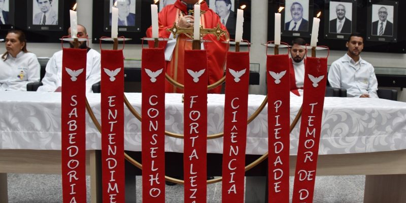 Tradição coxinense, a celebração integra a programação da Festa do Divino Espírito Santo realizada em Campo Grande - Imagens - Foto: Luciana Nassar
