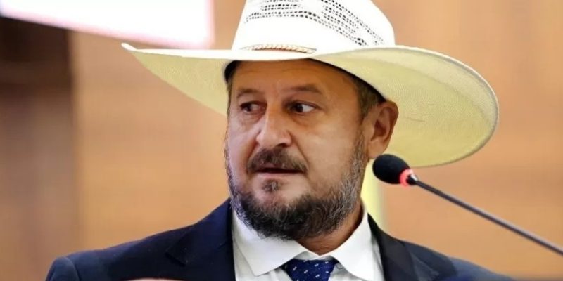 Parlamentar era pai de Raquel Cattani, assassinada com 34 facadas