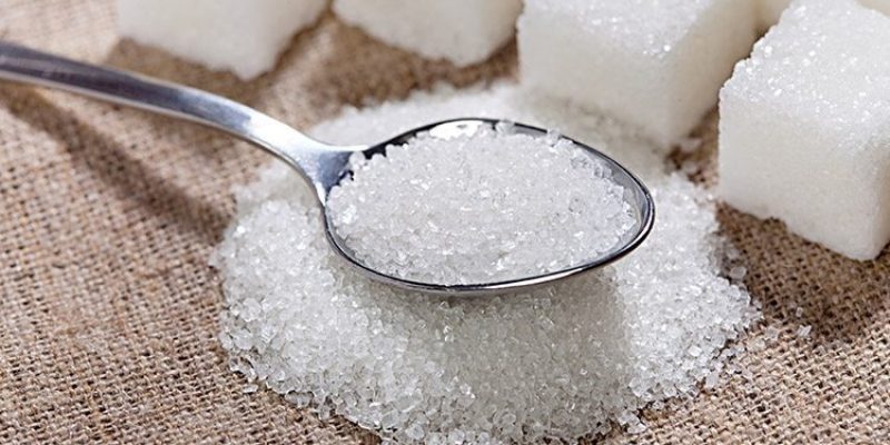 Comer na ordem certa é uma das soluções apontadas para combater este problema