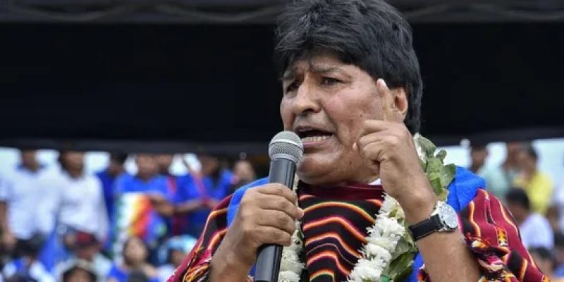 Evo Morales, ex-presidente da Bolívia, discursa em evento do MAS na região Central da Bolívia — Foto: Aizar Raldes / AFP