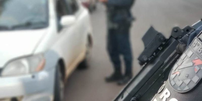 Policiais militares durante fiscalização em Ponta Porã (Foto: Divulgação)