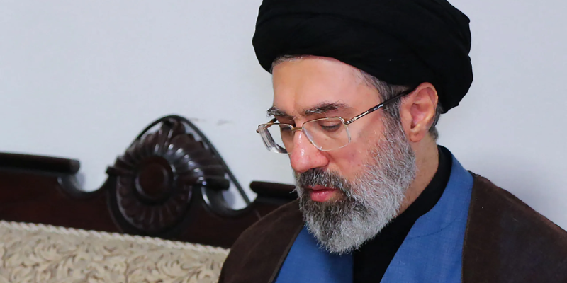 Mojtaba Khamenei, filho de Ali Khamenei e novo líder supremo do Irã