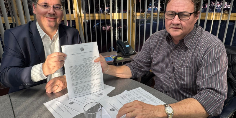 Dr. Victor Rocha reuniu-se com o secretário municipal de Infraestrutura e Serviços Públicos Marcelo Miglioli