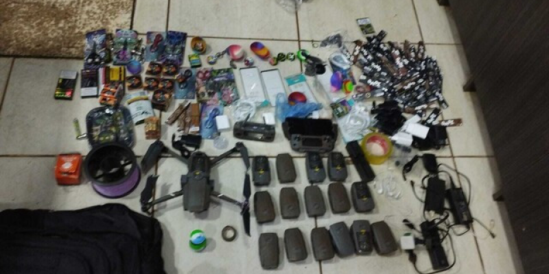 Todo material apreendido será encaminhado para investigação (Foto: Reprodução)