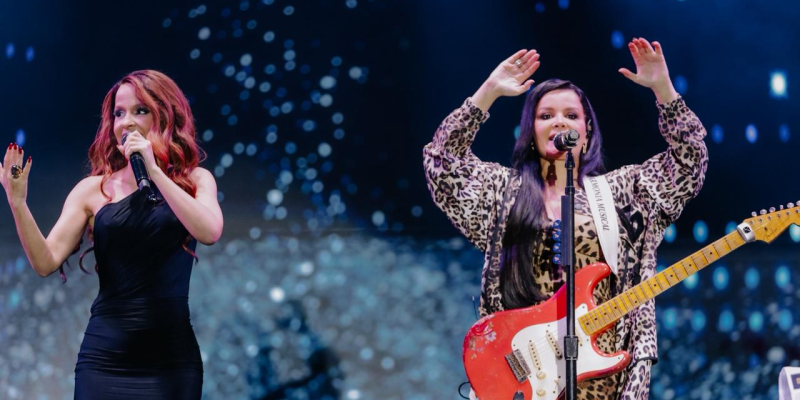 A dupla Maiara & Maraisa entregou um show completo, com sucessos que embalaram o coração dos fãs