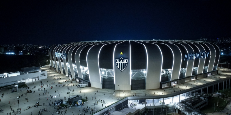 Entre as medidas que garantiram a certificação da Arena MRV está a iluminação 100% LED, reduzindo o consumo - Imagem - Ricardo Botelho
