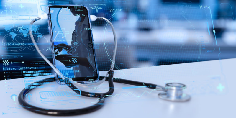 O principal destaque é o tele-ECG (tele-eletrocardiograma), com 84.880 exames realizados em 2025