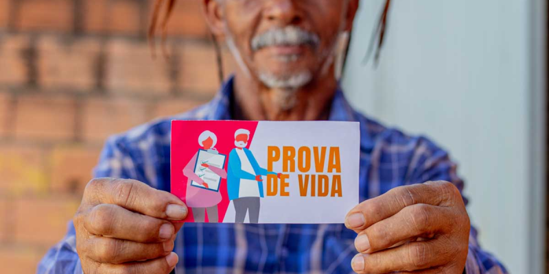 Idosos do INSS são convocados para fazer recadastramento da prova de vida -  Imagem: Jeane de Oliveira/FDR