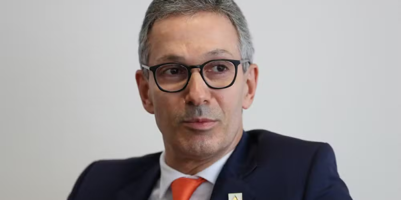 O governador de Minas Gerais, Romeu Zema, em reunião no Planalto no governo Bolsonaro — Foto: Marcos Corrêa