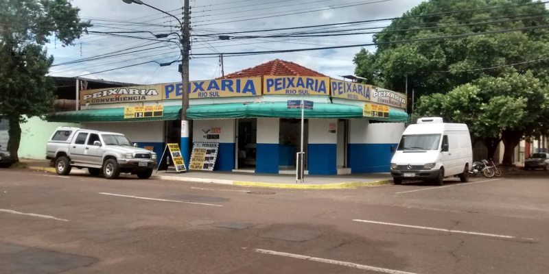 Peixaria Rio Sul, localizada na Rua Rui Barbosa,  Vila Santa Dorotheia