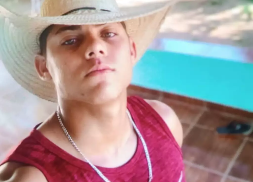 Jonatas Douglas da Silva Oliveira, de 22 anos, assassinado em bar na noite de sábado (Foto: Direto das Ruas)