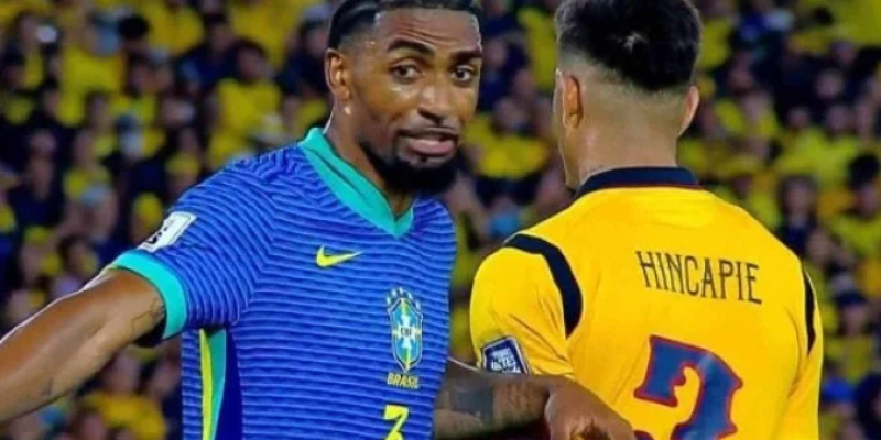 Alexsandro, titular da zaga no empate do Brasil com o Equador - ( Foto: Reprodução de TV)