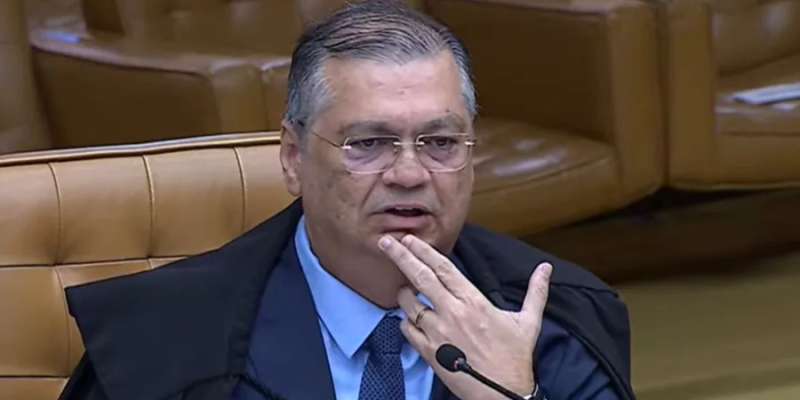 O ministro do STF suspendeu os penduricalhos e reforçou o cumprimento do teto constitucional