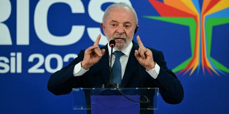 O presidente Lula (PT) em fala à imprensa durante a cúpula do Brics. Foto: Pablo Porciuncula/AFP