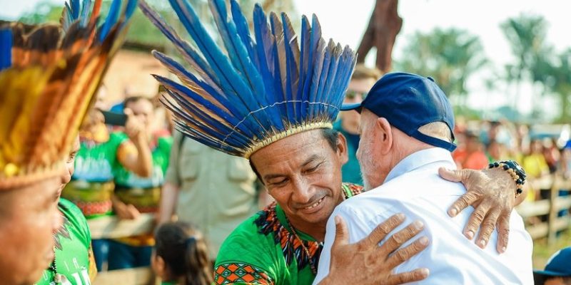 Lula, durante visita à comunidade Manaquiri, no Amazonas, em setembro deste ano - Ricardo Stuckert / PR