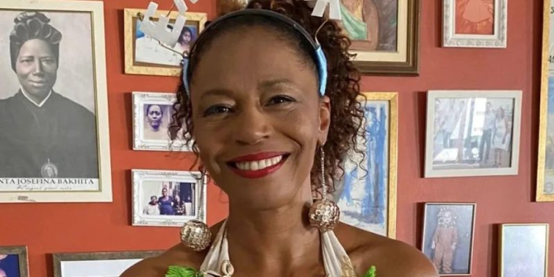 Edvana Carvalho revelou arrependimentos com procedimentos estéticos
Edvana Carvalho revelou arrependimentos com procedimentos estéticos
