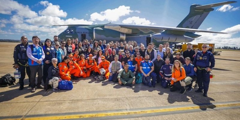 Aeronave da Força Aérea Brasileira, decolou de São Paulo às 10h37 com destino à Base Aérea de Canoas