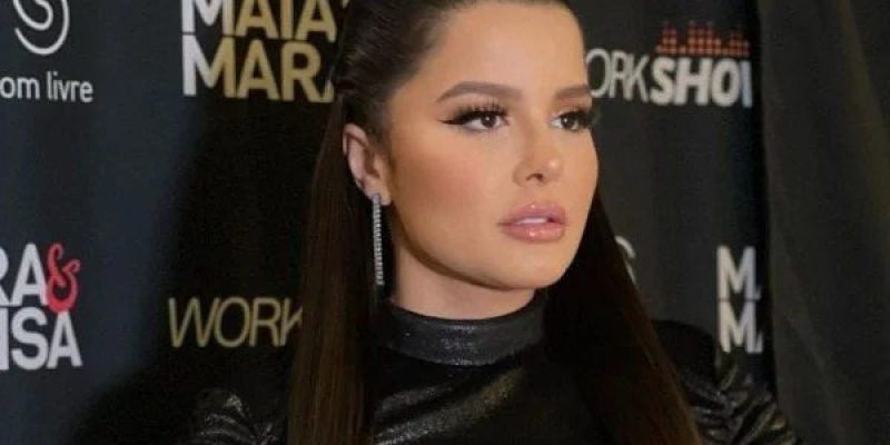 Maraisa perde a mão na bebida e mostra demais em show  |   Bnews - Divulgação Reprodução Redes sociais