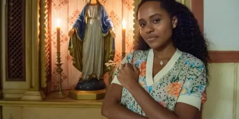 O espírito do grande amor do fazendeiro o visita enquanto toda a família dorme: 'Seja forte'